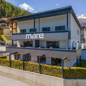  Apartment Mare
